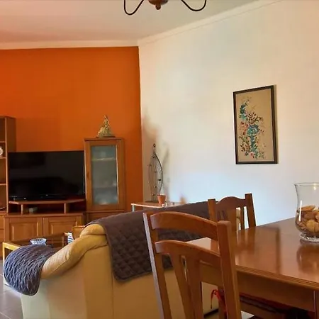 Σπίτι διακοπών Holiday R. Do Portao *